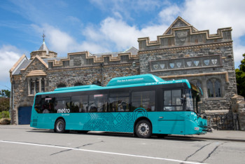 Electric bus